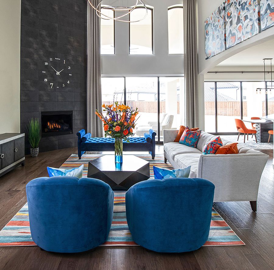 Unusual shapes and color are a wonderful idea to add color to the center of the room.